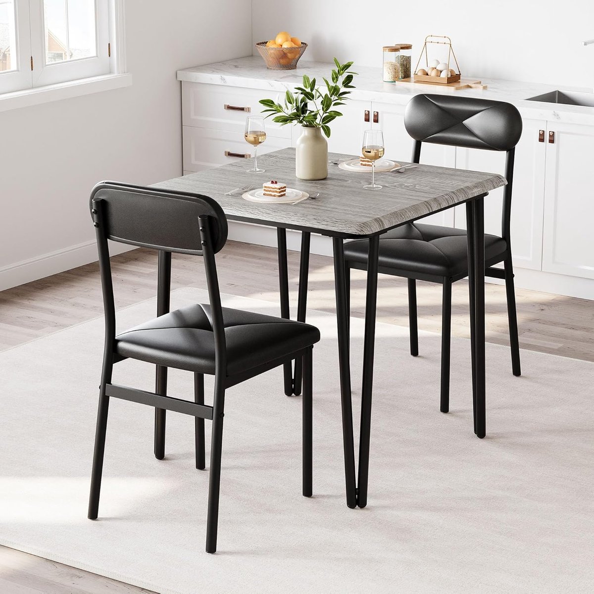Compacte Grijze Eettafel Set voor 2 Personen - Keukentafel met 2 Gestoffeerde Stoelen - Ruimtebesparende 3-Delige Eethoek voor Kleine Ruimtes & Studio's
