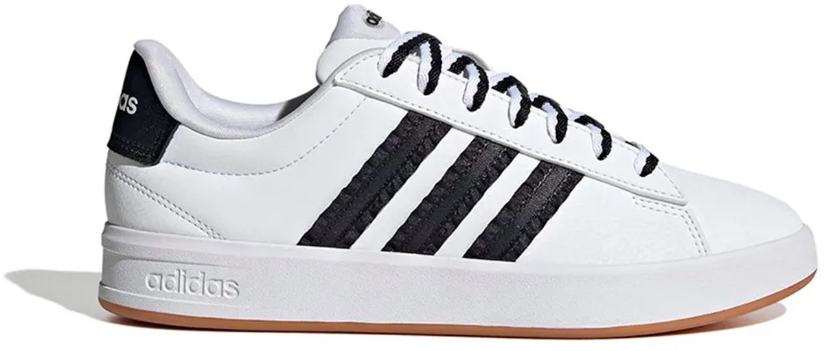 Ftwr White / Core Black / Gum10