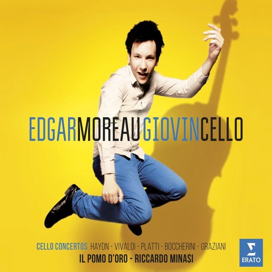 Edgar Moreau, man met donker haar, draagt lichtblauw overhemd en blauwe broek, springt voor een gele achtergrond met schaduw van een cello. Tekst: EDGAR MOREAU GIOVINCELLE.