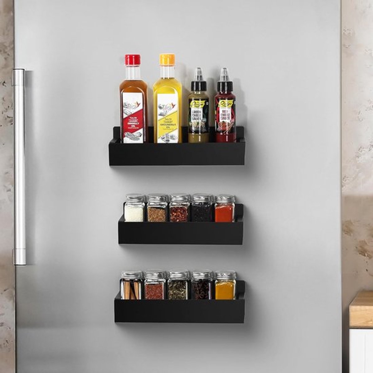 Candala Winter Shore Magnetic Specerijen Rek voor Fridge [4 Pak] - Zwart Kruidenrek met Haken & Sterke Magneet voor Koelkast & Magnetron Ovens - Ruimtebesparende Keukenrekken en Planken voor Opslag