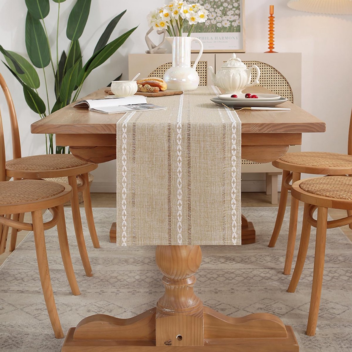Landelijke en Boho Tafelloper met Macramé en Haakkant Decoratie