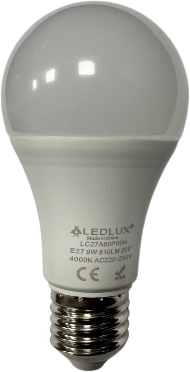 Energiezuinige E27 LED Lamp met Automatische Dag-Nachtsensor (9W, 810lm, 4200K)