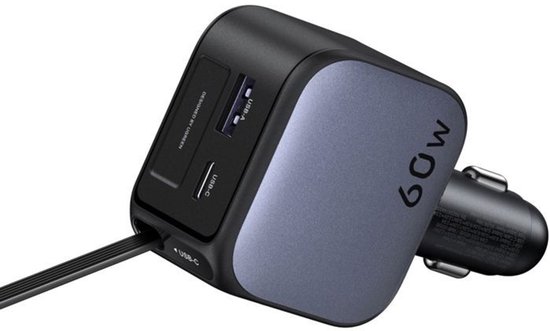 Zwarte en grijze UGREEN 60W autolader met 2 USB-C poorten en 1 USB-A poort.