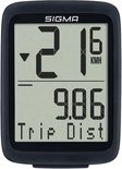 Zwarte Sigma fietscomputer met een scherm dat '21.6 KMH' en '9.86 Trip Dist' toont.