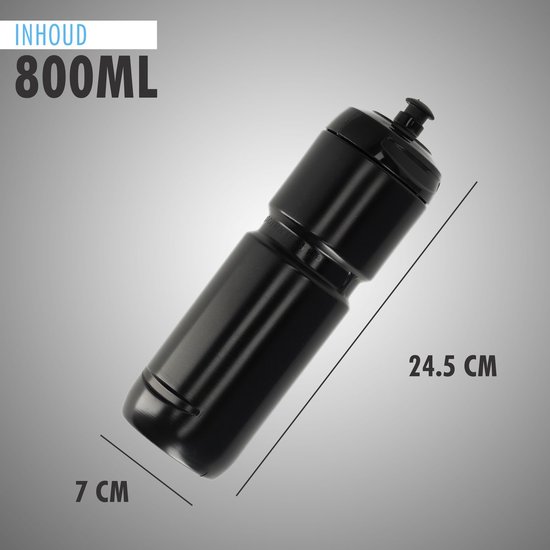 Gourde noire et légère de 800 ml, de 24,5 cm de long et 7 cm de large.