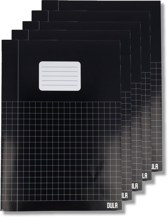 Stapel van 5 zwarte DULA schriften met ruitjes en een wit label.