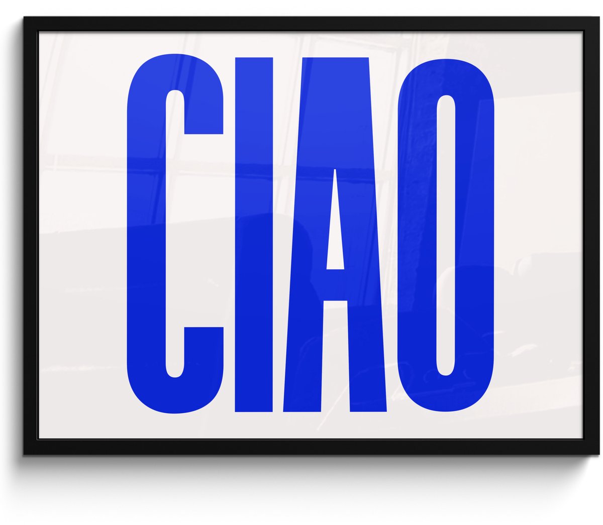 FrameYourWall Poster in lijst - Fotolijst 70x50 cm - Posters - Ciao - Hoofdletters - Blauw - Minimalistisch - Posterlijst zwart - Decoratie - Wanddecoratie woonkamer - Muurdecoratie slaapkamer Tekst - Ciao