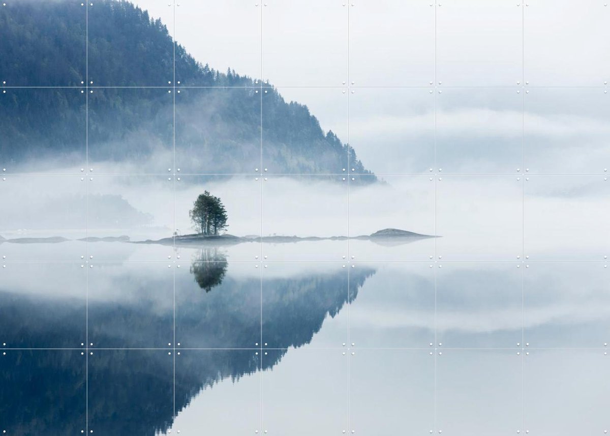 IXXI Solitude Lake, Claire Droppert - 140 x 100 cm - Gratis ophangtool - Grote wanddecoratie en posters - Realisme, Naturalisme, Minimalisme