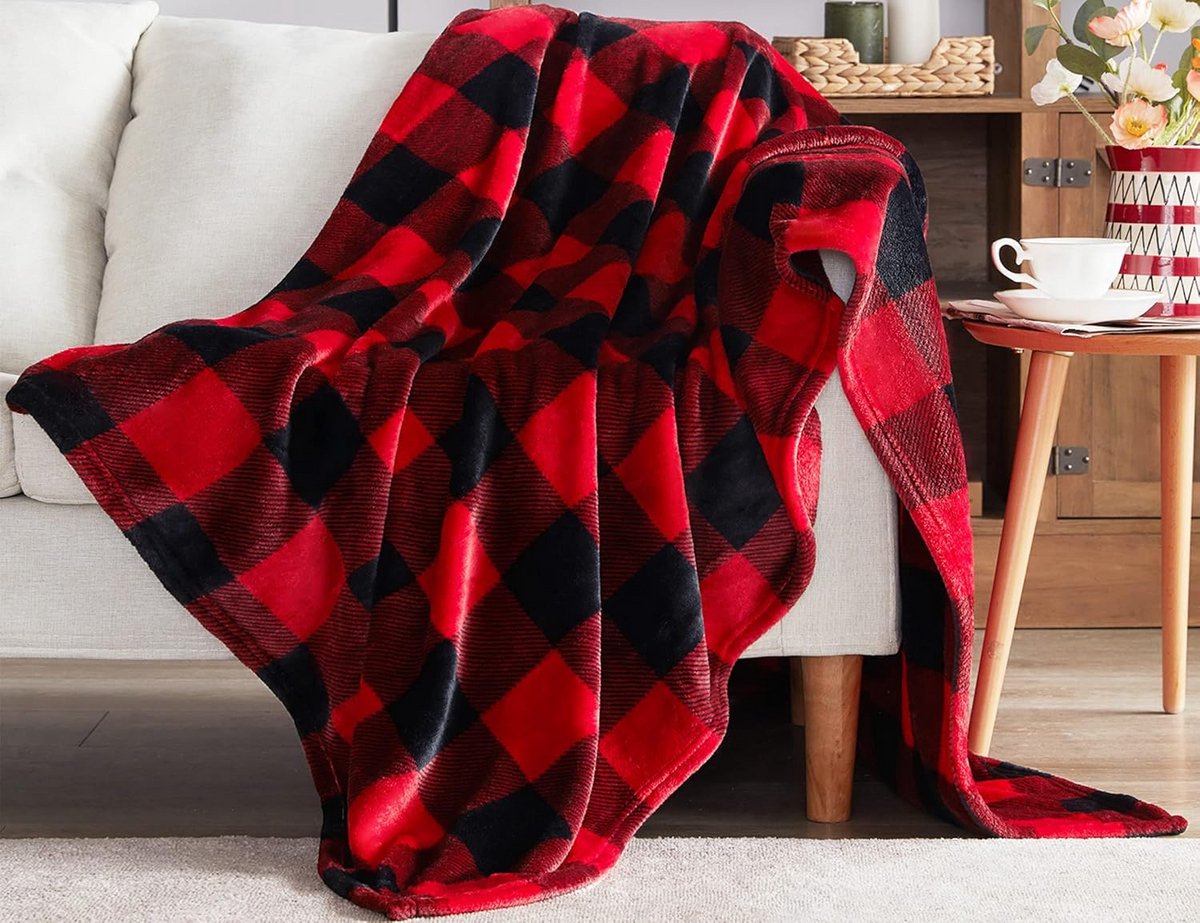 Zachte Geruite Fleece Plaid Deken (Rood & Zwart) - Pluche & Warme Bankdeken 127x152 cm