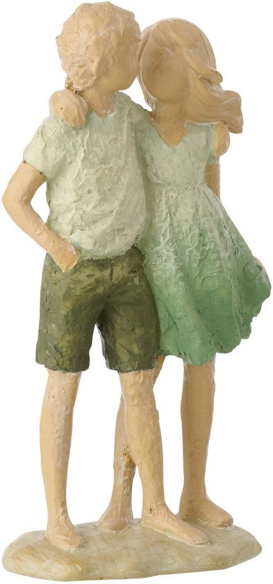 Statue décorative d'un garçon en t-shirt vert et short, et d'une fille en robe verte, debout côte à côte.