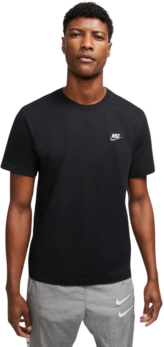 Nike T-shirt Heren Club Tee Zwart