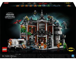 LEGO® DC Batman™ Arkham Asylum™ - 76300 Image
