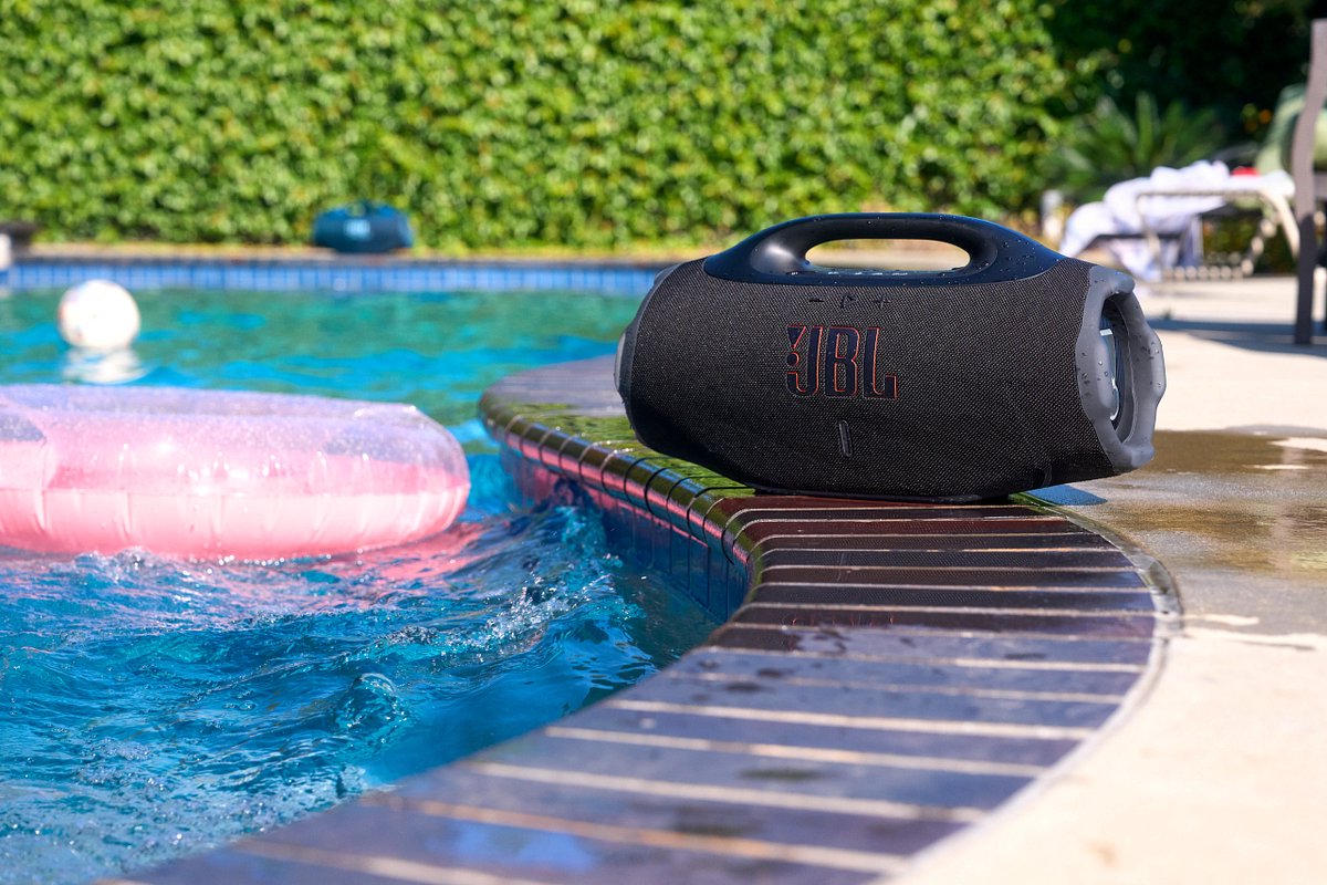 JBL Boombox 4: krachtige waterdichte bluetoothspeaker met 34 uur batterij thumbnail 8