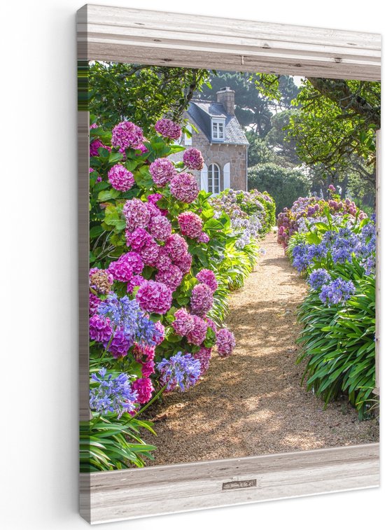 Tuinschilderij voor buiten 80x120 cm - Tuindecoratie Hortensia - Doorkijk - Bloemen - Zomer - Paars - Pad - Tuinposter op canvas - Tuin muurdecoratie - Buitenschilderij decoratie - Schutting wanddecoratie - Buitencanvas