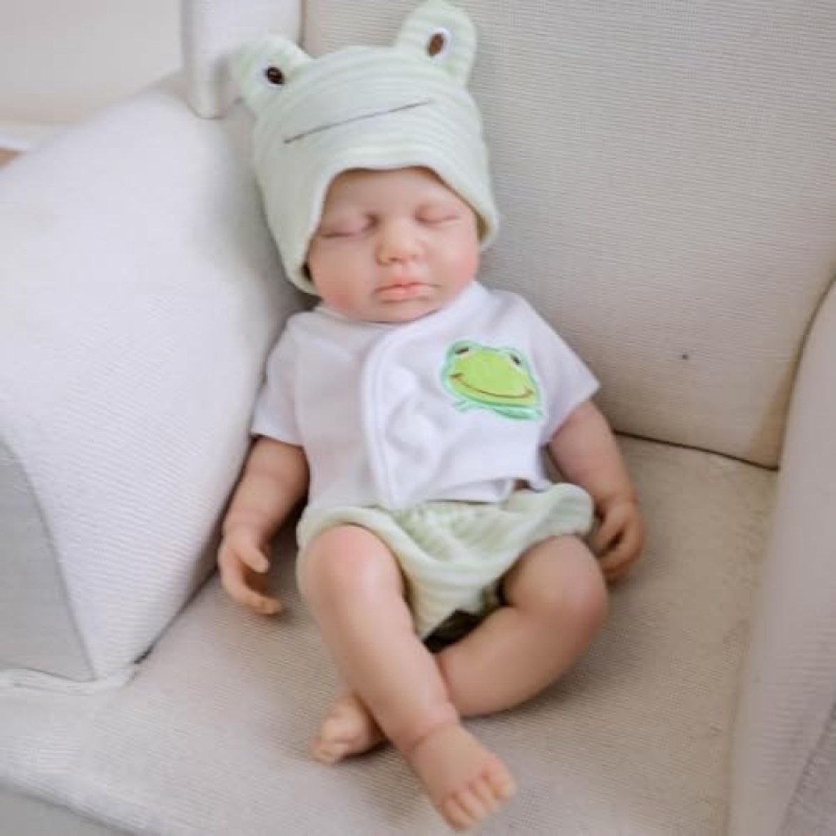 Pop Full Solid Siliconen Reborn Baby Poppen Meisje 12 Inch 33 cm Micro Realistische Babypop Vloeibare Siliconen Full Body Mini Slapen Pasgeboren Poppen Die Echt Kleine Baby's Zien — cadeau in Spellen & Speelgoed - foto 4