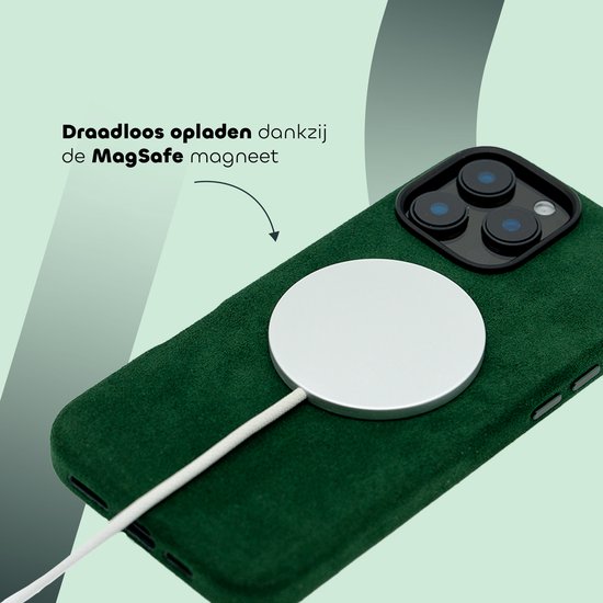 iPhone 15 Plus - Coque Alcantara | Vert émeraude