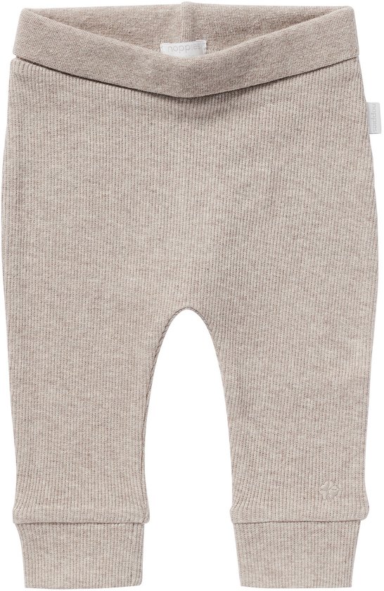 Beige, geribde babybroek met omslagband en boorden.