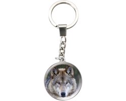 Magnidome Sleutelhanger - Wolf van Deluxebase. Sleutelhanger met kristalglas. Bolvormige sleutelhanger met wolfsafbeelding en roestvrijstalen ketting.