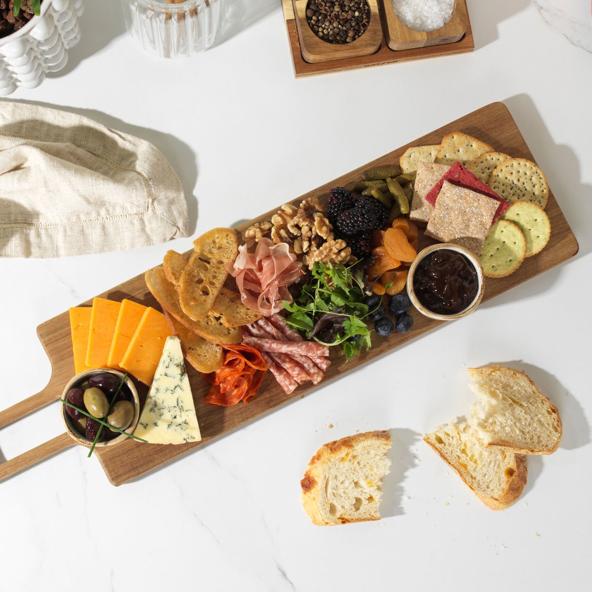 Salter Toronto serveerbord – 55 cm houten - FSC®-Acacia Wood — cadeau in Kookcadeaus - foto 2