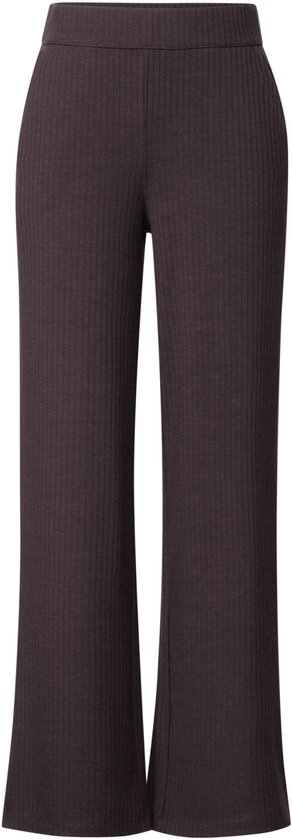 Donkerbruine, geribbelde broek met wijde pijpen.