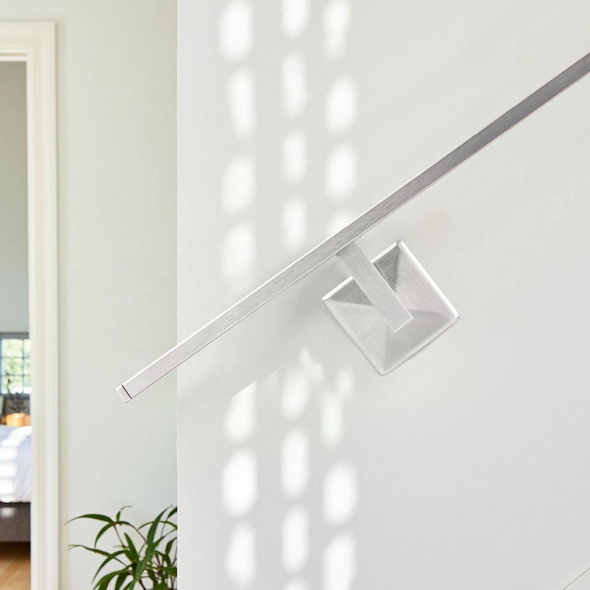 Trapleuning Geborsteld RVS – Plat (40 x 10 mm) – Lengte: 100 cm – Inclusief 2 rvs leuninghouders