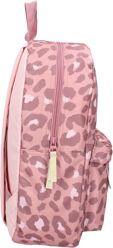 Zijaanzicht van een roze rugzak met luipaardprint en roze zijvak.