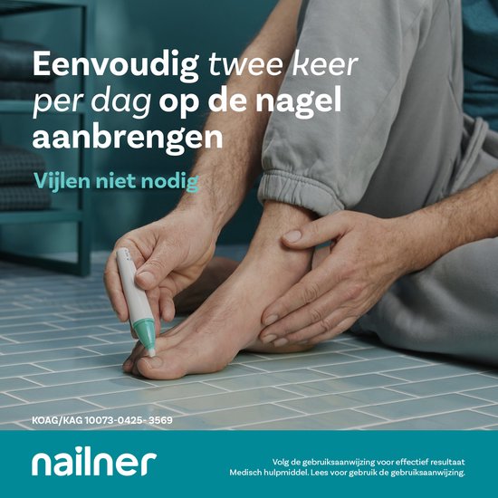 Man brengt Nailner pen aan op teennagel. Eenvoudig aan te brengen, vijlen niet nodig.