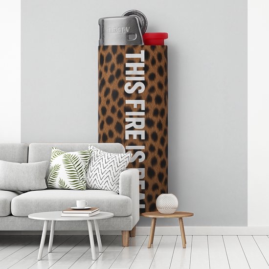 Behang - Fotobehang Aansteker - Quote - Panterprint - Breedte 220 cm x hoogte 220 cm