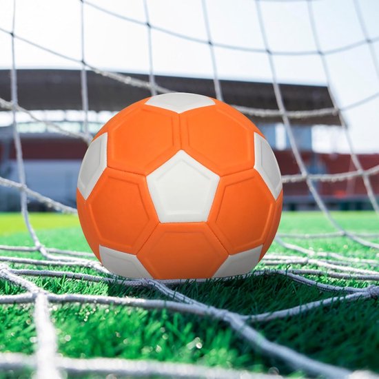 Shop ballon de foot Deals Ballon de football First Kick taille 4 enfants entre 9