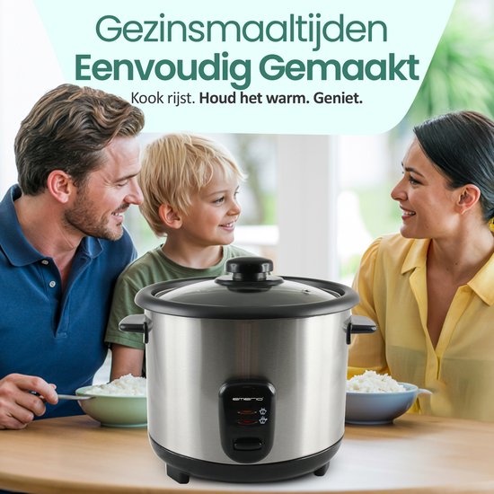 Familie die aan tafel zit, met een Emerio rijstkoker op de voorgrond.