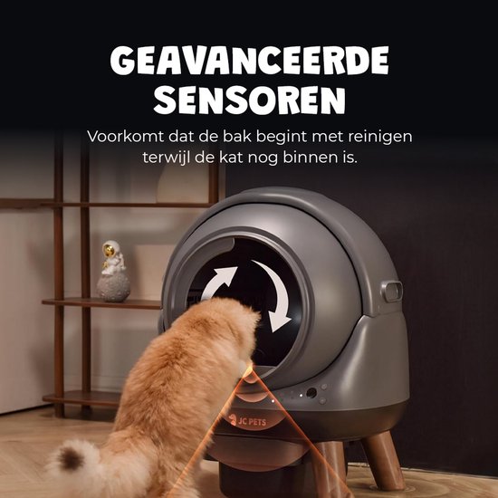 Grijze, ronde kattenbak met een grote opening waar een kat naar binnen kijkt. Oranje sensoren lijnen de ingang af.