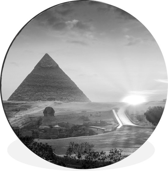 WallCircle - Wandcirkel - Muurcirkel - Zonsondergang naast piramide Caïro - Egypte - zwart wit - Aluminium - Dibond - ⌀ 60 cm - Binnen en Buiten