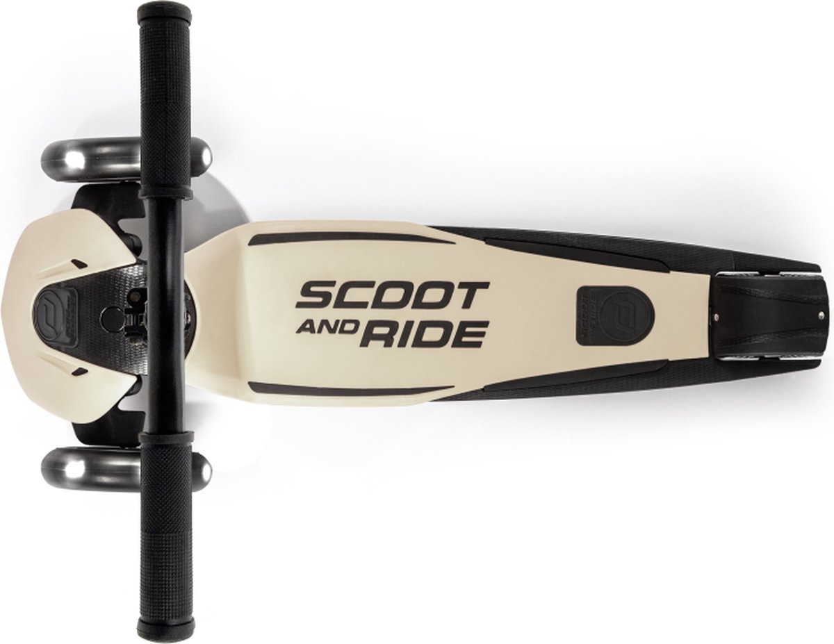 Scoot & Ride Highwaykick 5 LED - Kinderstep - LED voorwielen, 3 wielen, antislip deck & voetrem - verstelbaar stuur 60-90 cm, afneembare stuurstang - 5+ jaar (118-180 cm), max 80 kg, PU wielen 120/80 mm, Ash thumbnail 5