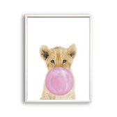 Poster City - Impressions sur toile Design Leeuwtje avec Pink Bubble Gum / Enfants / Animaux Poster / Chambre de bébé - Affiche pour enfants / Cadeau de naissance / Décoration murale / 50 x 40cm