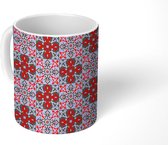 Mok - Koffiemok - Borduren - Bloemen - Rood - Patronen - Mokken - 350 ML - Beker - Koffiemokken - Theemok