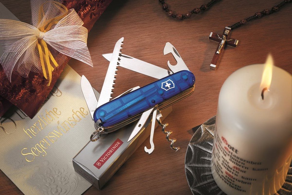 Victorinox Huntsman Blue Zwitsers Zakmes 15 functies Blauw bol