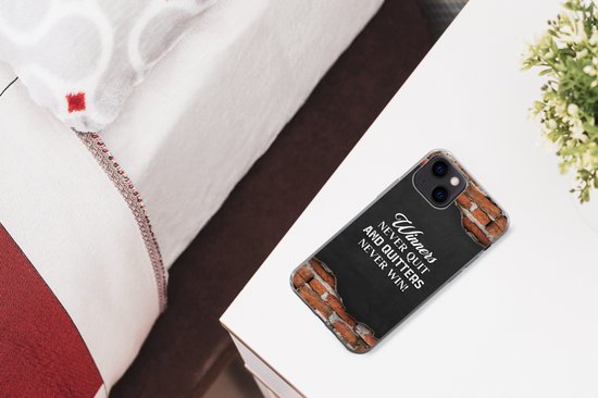 Coque pour iPhone 13 - Les gagnants n'abandonnent jamais et les lâcheurs ne gagnent jamais - Proverbes - Citations - Coque de téléphone en Siliconen