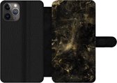 Bookcase Geschikt voor iPhone 11 Pro Max telefoonhoesje - Goud - Glitter - Zwart - Met vakjes - Wallet case met magneetsluiting
