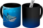 Mug magique - Photo sur tasses chaleureuses - Tasse à café - Grand requin bleu - Tasse Magic - Tasse - 350 ML - Tasse à thé - Décoration Sinterklaas - Cadeaux pour enfants - Chaussures cadeaux Sinterklaas