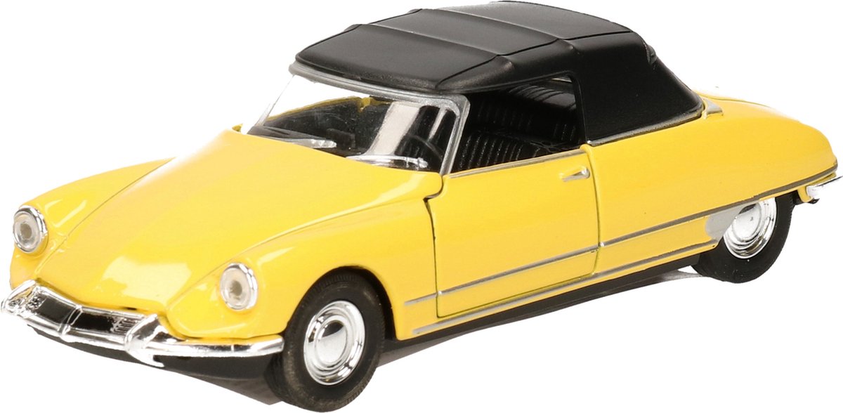 Maquette voiture : Kit : Citroën DS 19