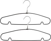 Voordeelset van 30x stuks metalen kledinghangers zwart 39 x 19 cm - Kledingkast hangers/kleerhangers