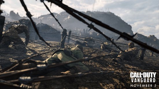 Soldaten liggen in de modder achter prikkeldraad. "Call of Duty: Vanguard" logo.