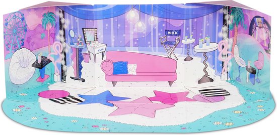 Foto: L o l surprise furniture backstage met independent queen minipop serie 2