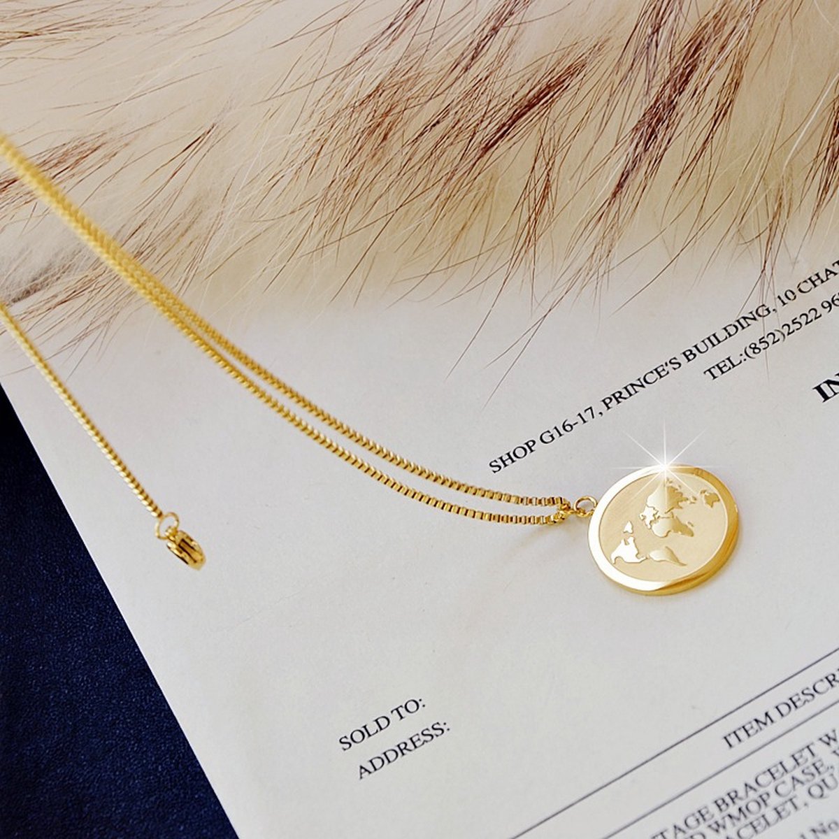 Wereldkaart Ketting met Hanger - 18K Vergulde Ketting