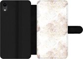 Bookcase Geschikt voor iPhone XR telefoonhoesje - Marmer print - Geometrie - Goud - Met vakjes - Wallet case met magneetsluiting
