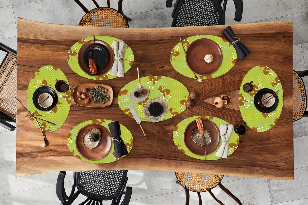Placemats ovaal - Onderleggers - Ovale placemats - Patronen - Hert - Stippen - 10 stuks