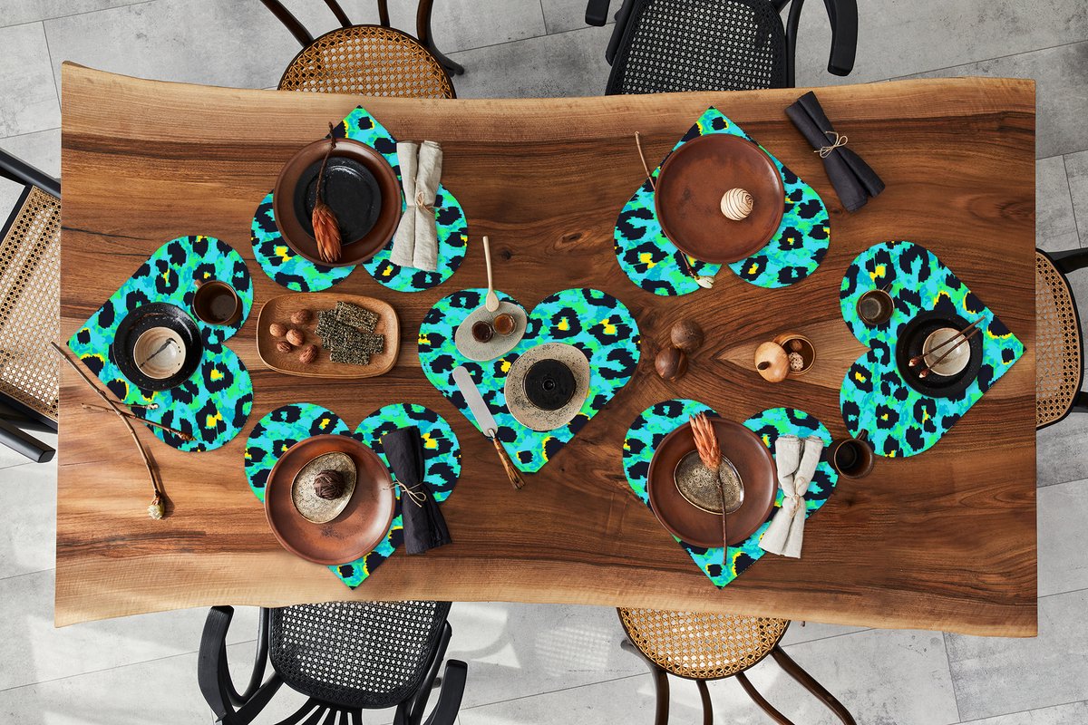 Onderleggers - Placemats - Placemats hartje - Panterprint - Neon - Dieren - Design - 8 stuks