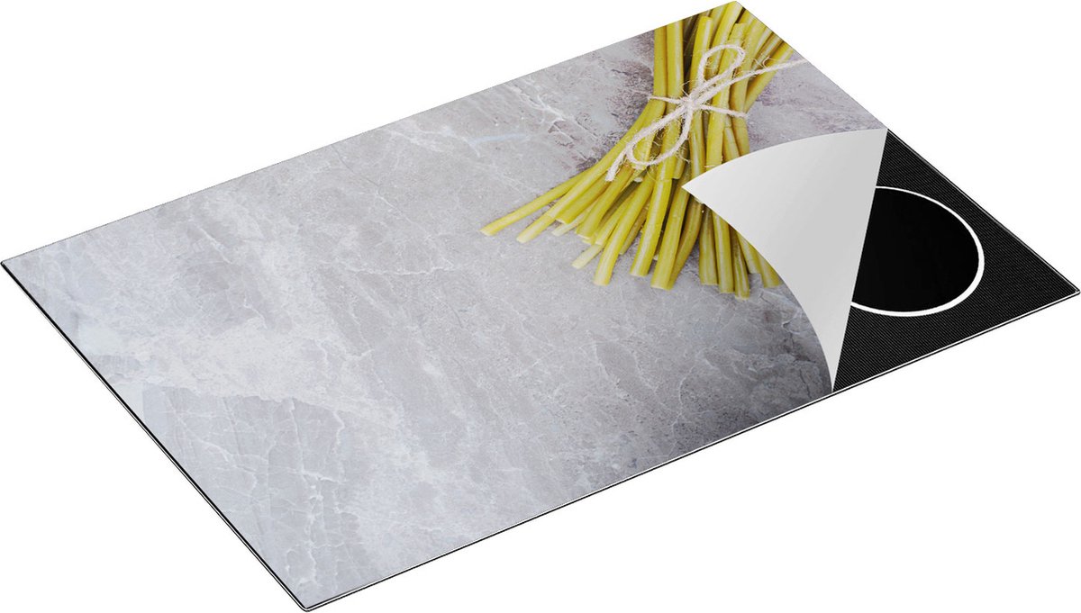 Chefcare Inductie Beschermer Sperziebonen op Grijze Marmer - 80x50 cm - Afdekplaat Inductie - Kookplaat Beschermer - Inductie Mat
