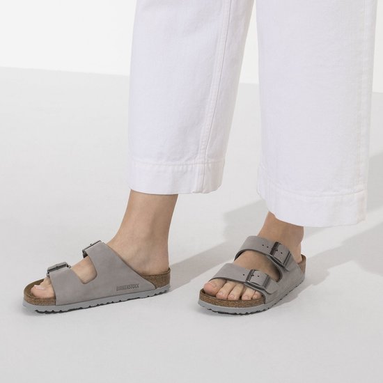 Birkenstock Arizona Slippers Femme Gris Dove Coupe Étroite | Gris | Nubuck | Taille 40