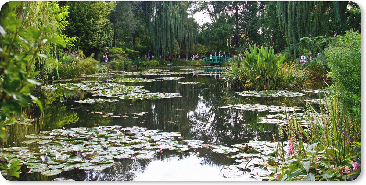 Muismat XXL 120x60 cm - Bureau onderlegger - Bureau mat De zon weerkaatst op het water in de Franse tuin van Monet in Giverny - Bureaumat - Gaming mousepad xl - Bureaulegger groot - Computer deskmat